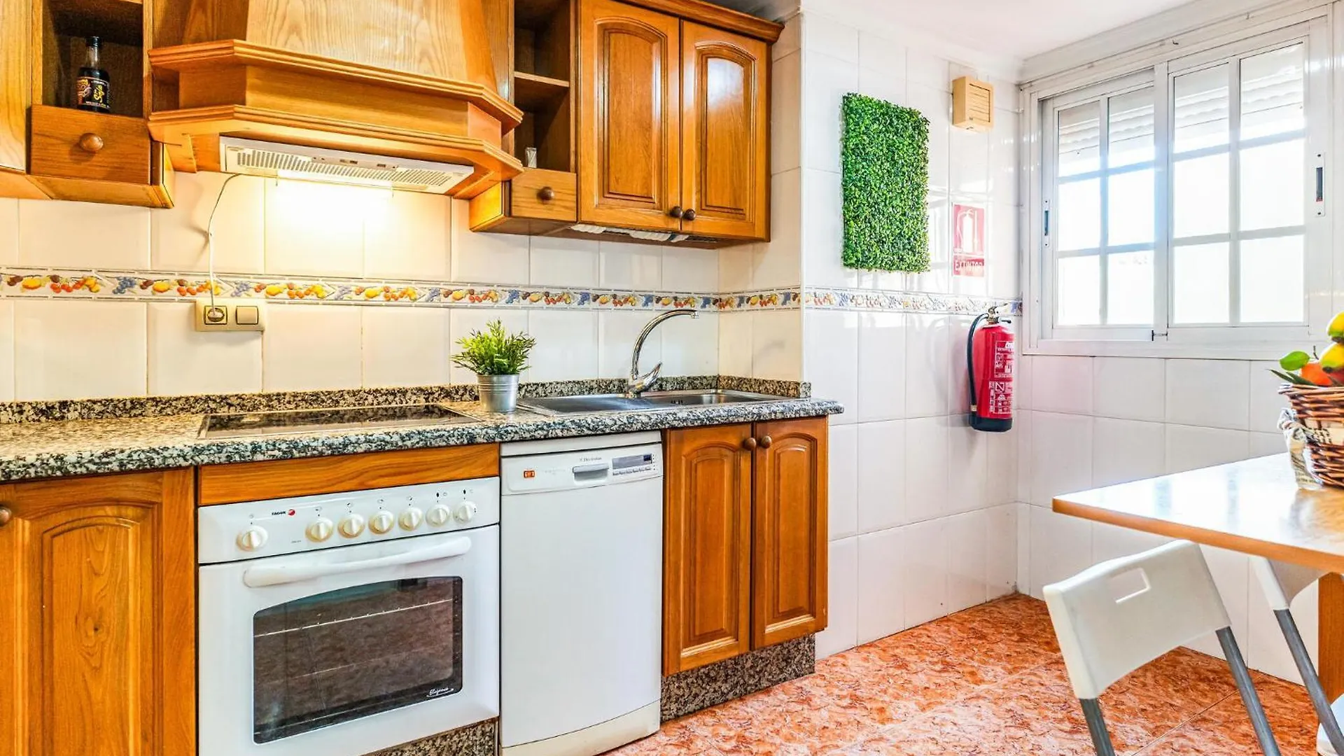 Beautiful Apartment In Malaga With Wifi